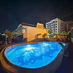 Villa 31 Oasis *